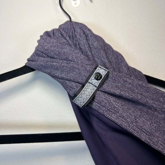 Lululemon Vinyasa Reversible Scarf Purple Striped Snaps Sweat Wicking Breathable - Picture 9 of 12